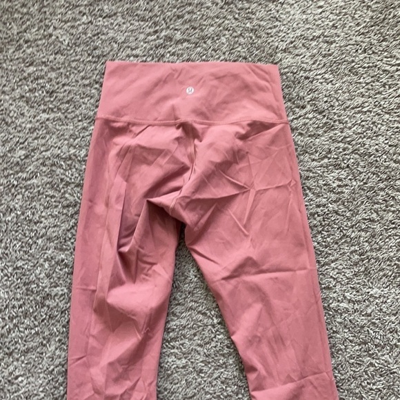 Lululemon Wunder Under High Rise Legging size 6 - Picture 4 of 6